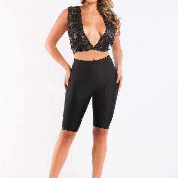 Women's Sexy Open Front Novelty Sheer Top & Matching Biker Leggings Shorts Set - Picture 2 of 12